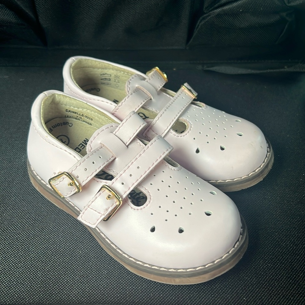 Footmates Mary Jane shoes